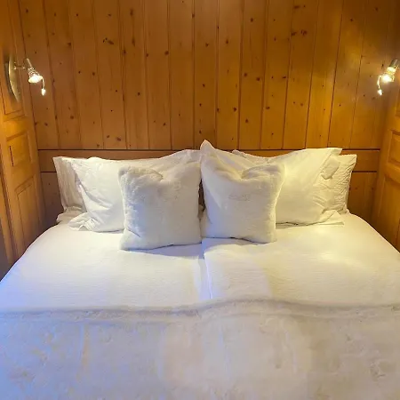 Sanctuary- Panoramic Views-ensuite-spa-gym Verbier